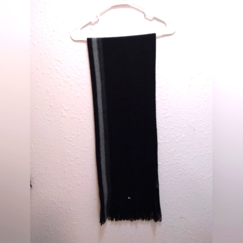 Tommy Hilfiger Mens Scarf